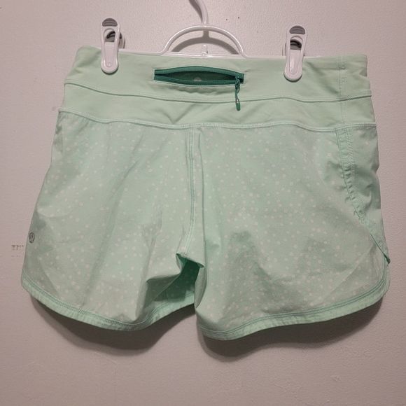 Lululemon Groovy Run Short size 4 - Picture 5 of 5